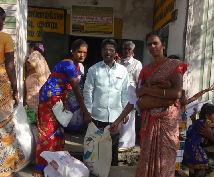 Mailam Women Farmers Receive ‘Farmers Integrated Hand Book